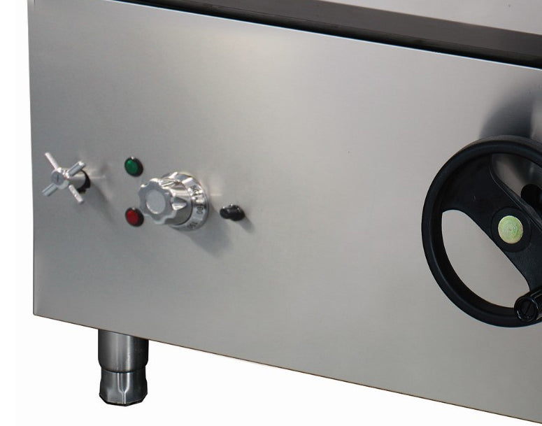 Maxima Premium Bratt Pan, 80L, 80cm Wide, 90cm Deep, Electric, 400V view 3