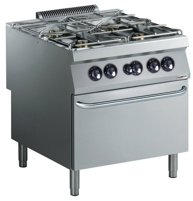 Combisteel PRO 900 commercial gas range with four burners and oven cavity