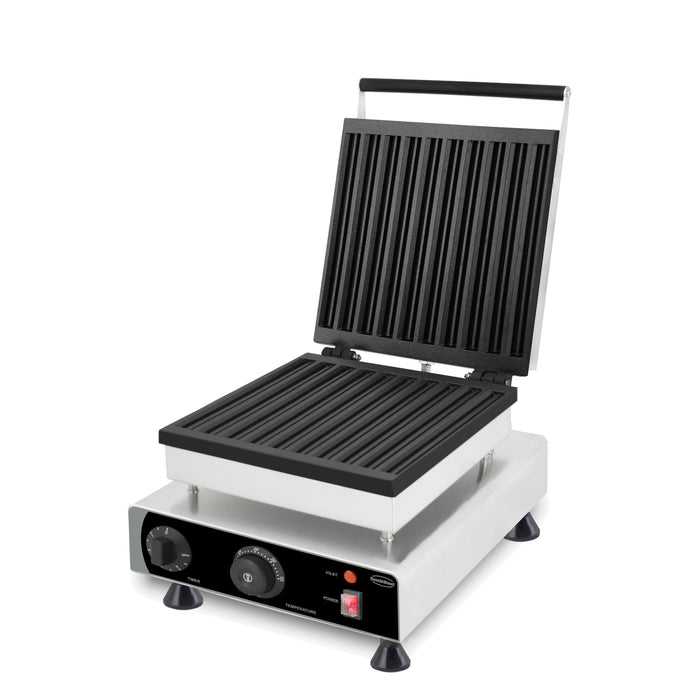 Combisteel tabletop waffle iron with 10 piece cast aluminium plates and knob controls