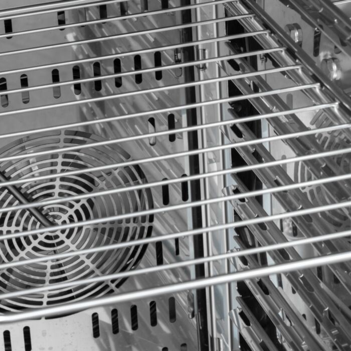 Blizzard 4 X Gn2/3 Compact Combi Oven Ctdt304E